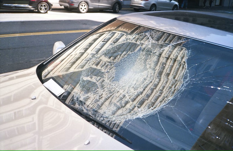 La cobertura de rotura de lunas de tu seguro de coche por qué es importante