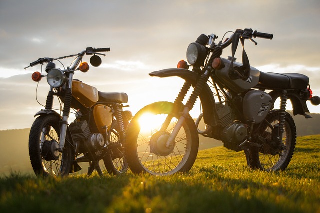 moto-bikes
